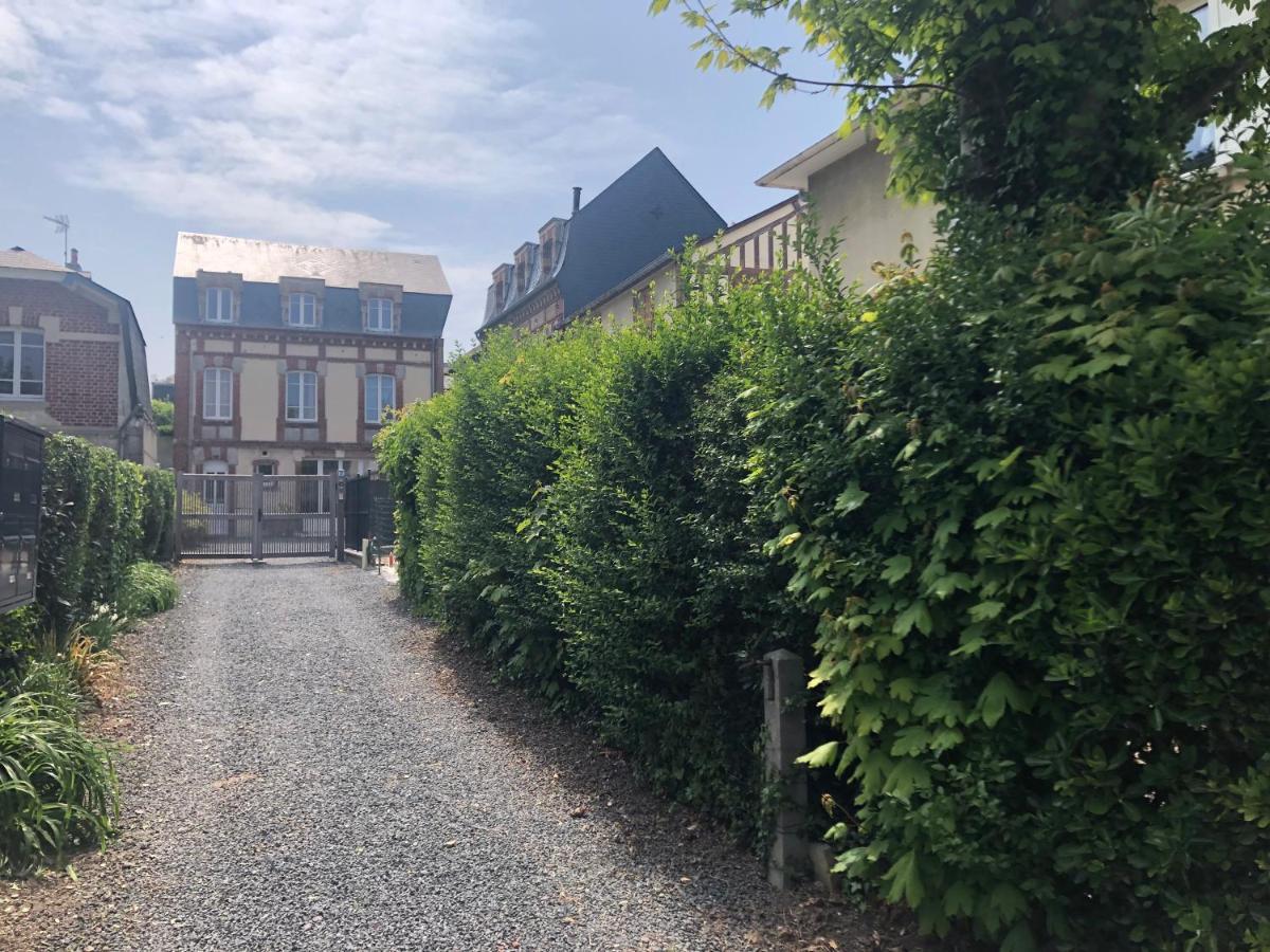 L'Evasion Centre Et Plage Villers-sur-Mer Exterior photo